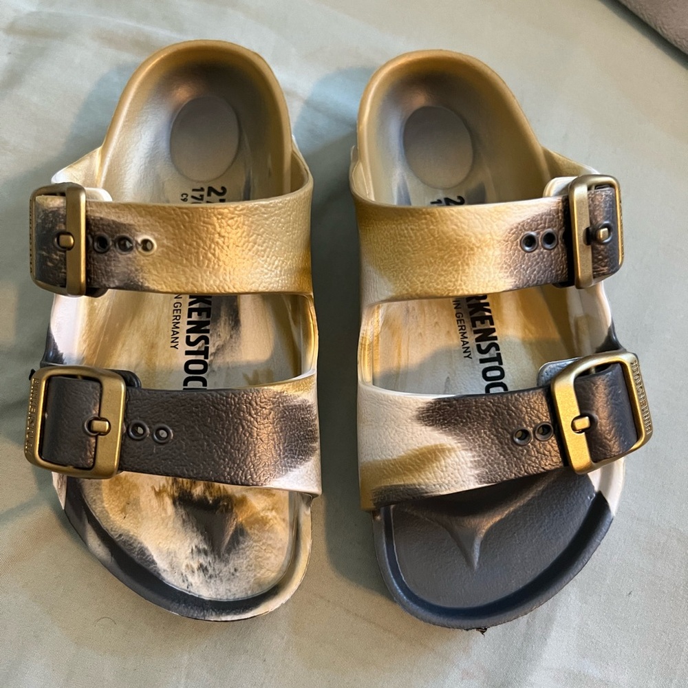 NWT Toddler Birkenstocks size 27 (9-9.5)